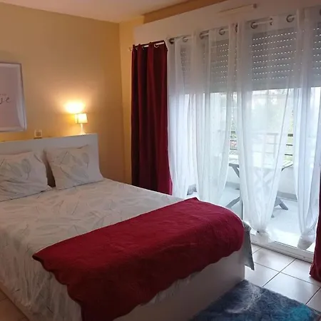 Studio Sur La Plage Des Dagueys Libourne Extérieur photo